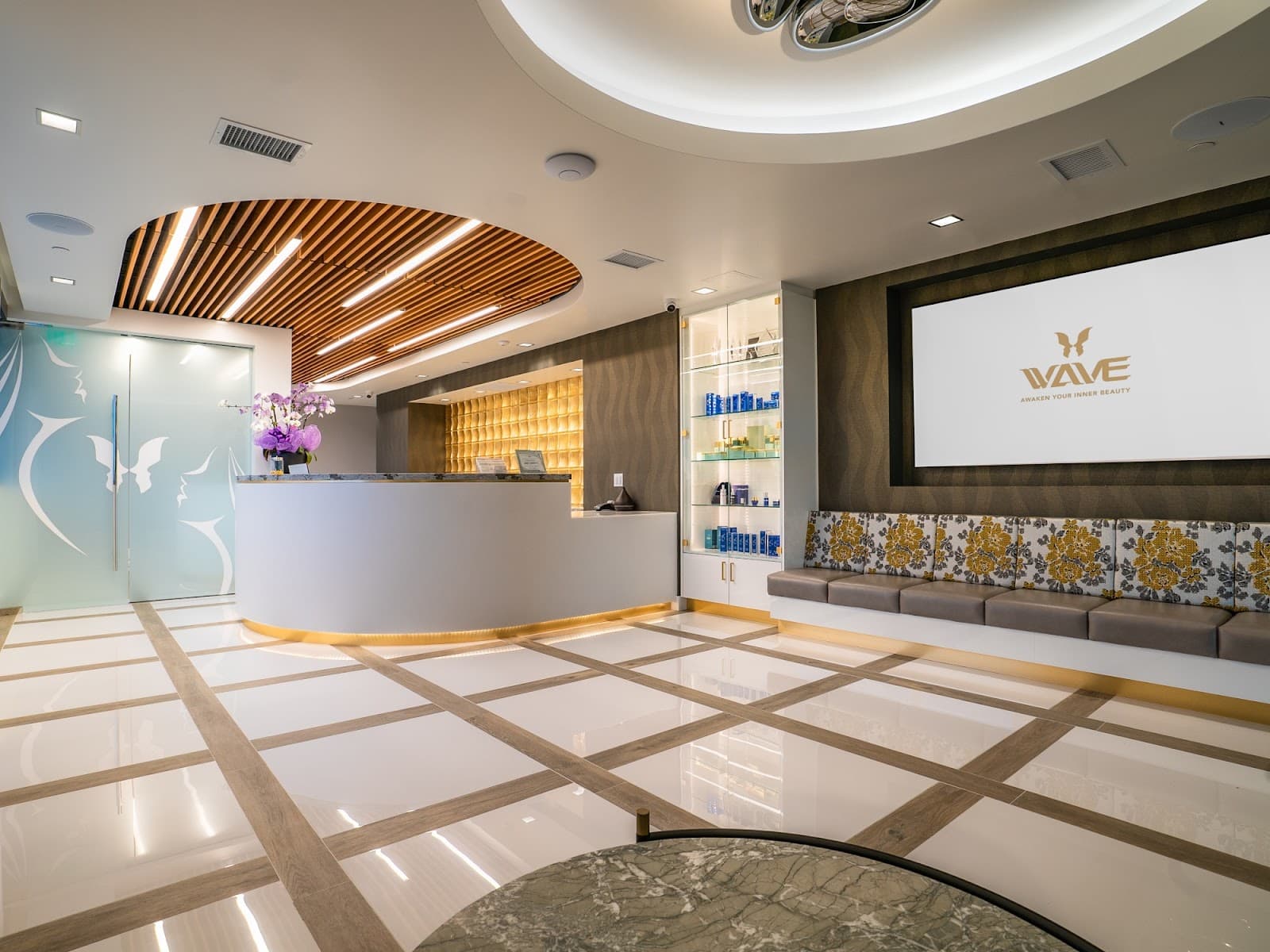 Wave Plastic Surgery & Aesthetic Laser Center Costa Mesa photo 2