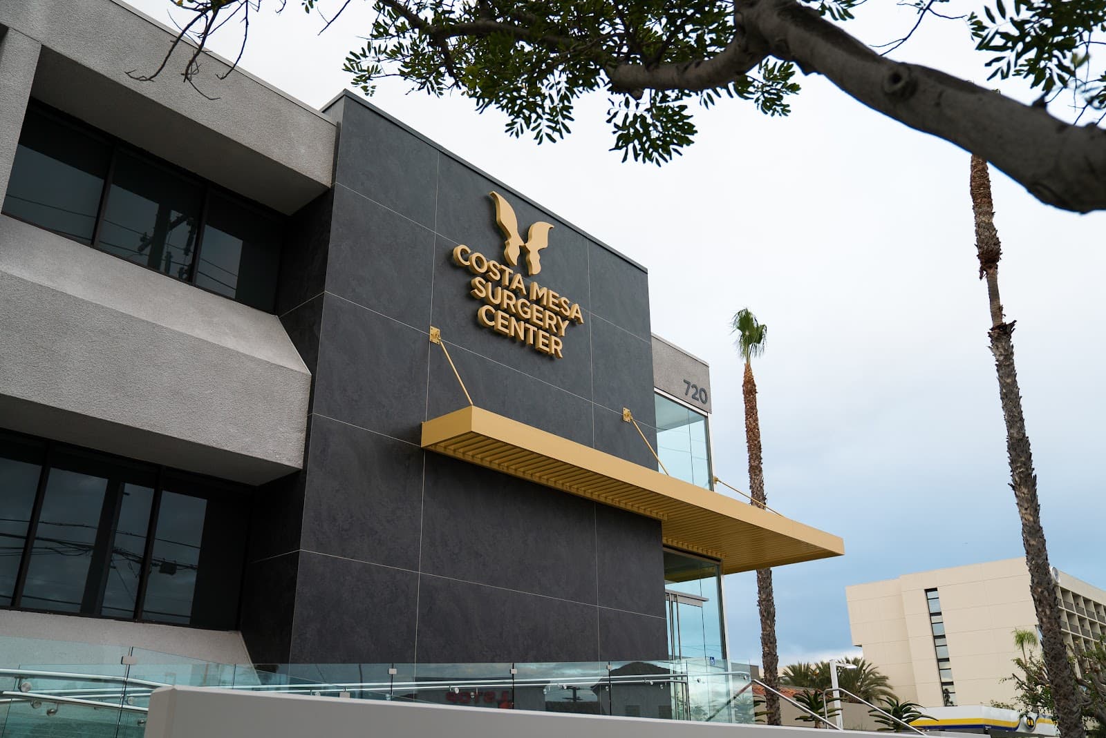Wave Plastic Surgery & Aesthetic Laser Center Costa Mesa photo 3