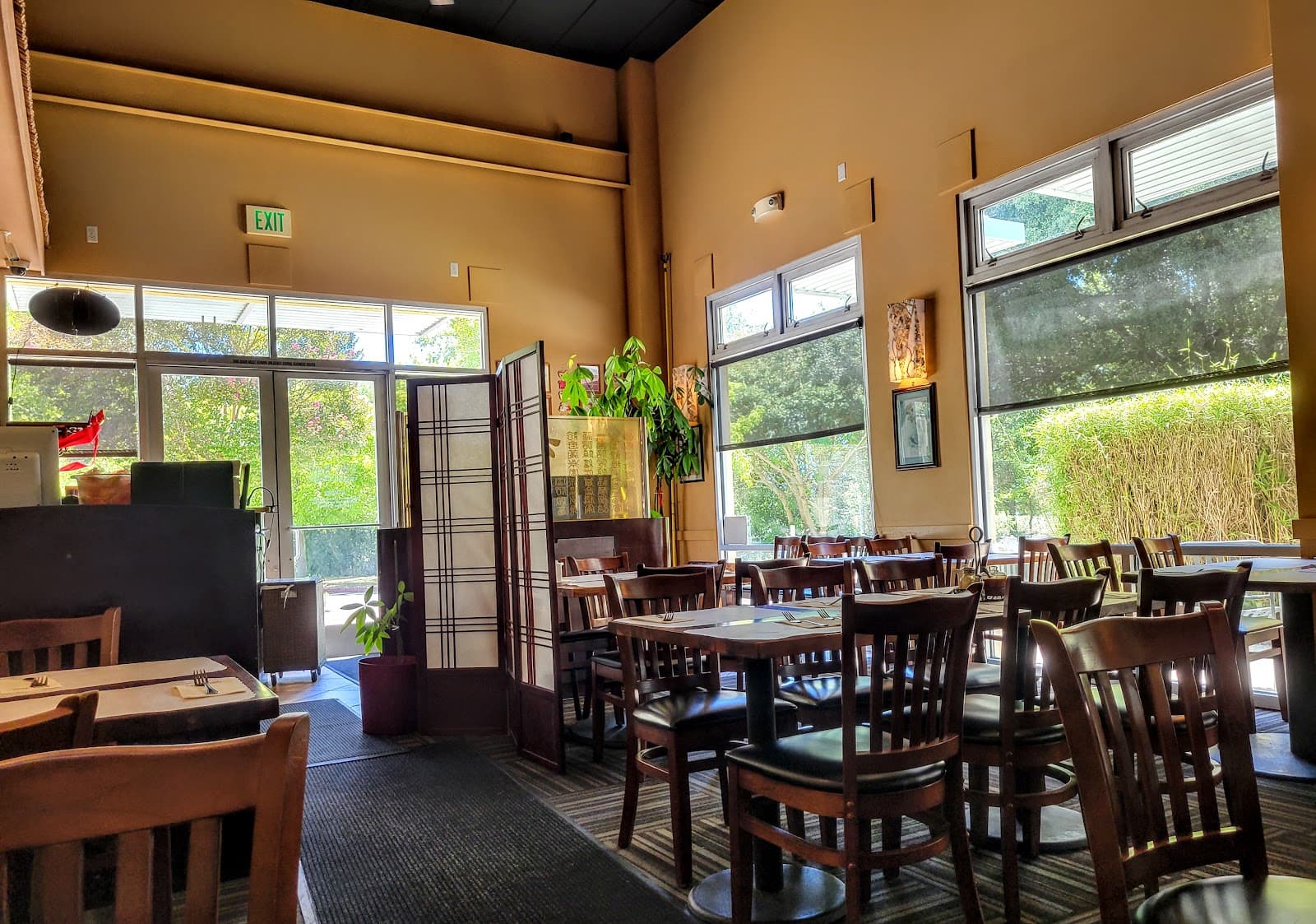 Lily Kai Chinese Cuisine — Chinese Restaurant